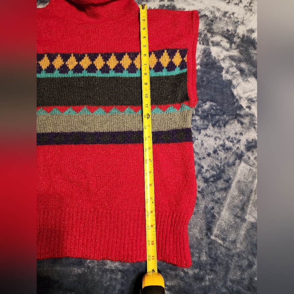 VINTAGE Mondi made in West Germany Red Multicolor Women's Sweater Vest sz 40 - Picture 4 of 4